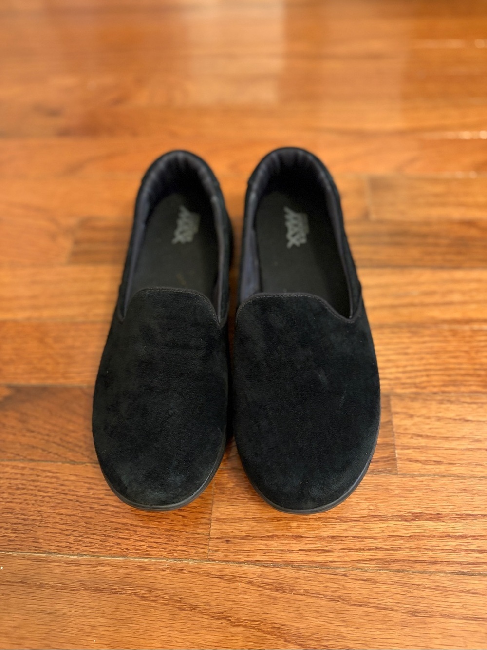 Skechers Black Slip-On Sneakers
